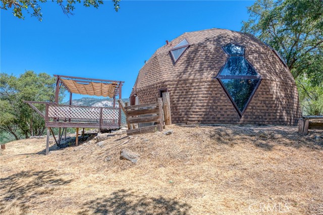 28944 Tollhouse Road, Tollhouse CA: https://media.crmls.org/medias/ff9208a5-a978-4823-a4cb-2898c67debf5.jpg