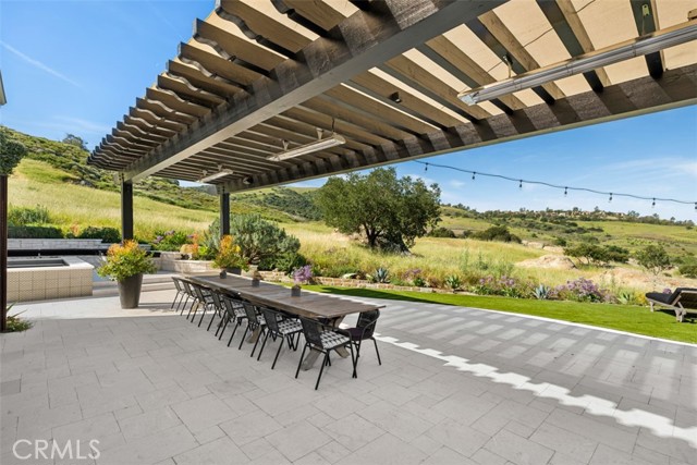 Detail Gallery Image 38 of 74 For 25 Golden Eagle, Irvine,  CA 92603 - 6 Beds | 6/1 Baths