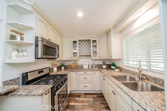 Detail Gallery Image 10 of 31 For 424 E Rialto Ave, Rialto,  CA 92376 - 3 Beds | 2 Baths