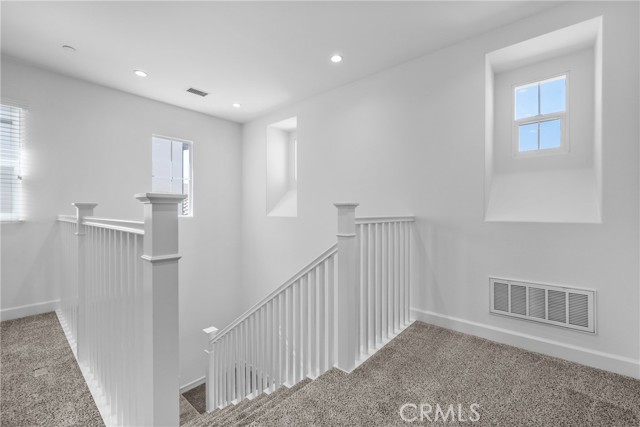 Detail Gallery Image 18 of 32 For 82 Meander St, Irvine,  CA 92620 - 4 Beds | 3/1 Baths