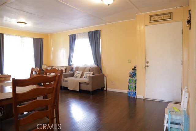 Detail Gallery Image 6 of 19 For 100 W Midway Dr #193,  Anaheim,  CA 92805 - 4 Beds | 2 Baths
