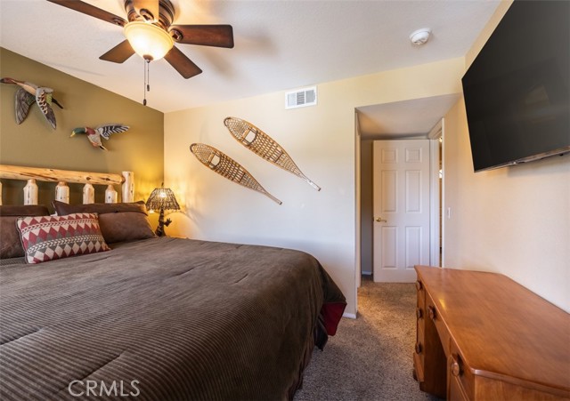 Detail Gallery Image 36 of 45 For 43065 Goldmine Woods Ln, Big Bear Lake,  CA 92315 - 2 Beds | 2/1 Baths