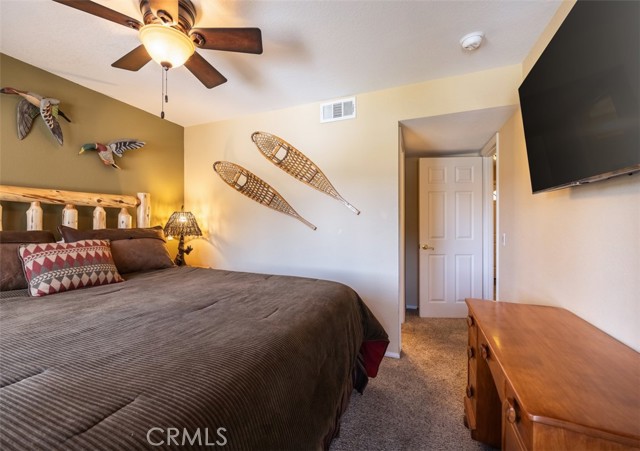 Detail Gallery Image 36 of 45 For 43065 Goldmine Woods Ln, Big Bear Lake,  CA 92315 - 2 Beds | 2/1 Baths