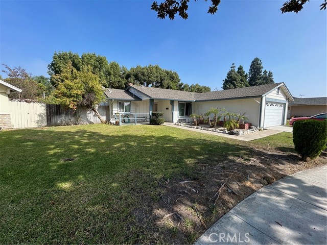 Detail Gallery Image 5 of 24 For 1905 E Cortney Way, Anaheim,  CA 92805 - 3 Beds | 2 Baths