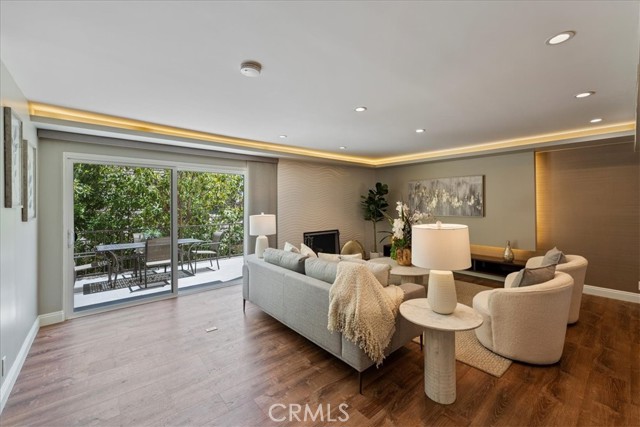 Detail Gallery Image 6 of 38 For 866 Sierra Madre Villa Ave #7,  Pasadena,  CA 91107 - 3 Beds | 2/1 Baths