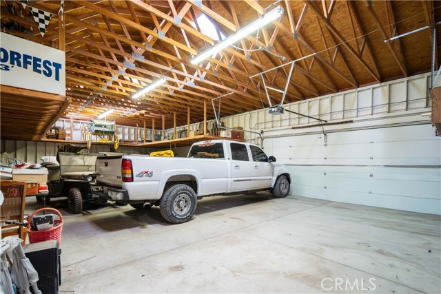 28132 Oak Spring Canyon, Canyon Country CA: https://media.crmls.org/medias/ff9714a3-7be4-41c5-b11a-0521c1dec4f8.jpg