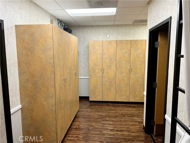 175 E 9th Street, Corona, California 92879, ,Commercial Lease,For Rent,175 E 9th Street,CRSR24049207