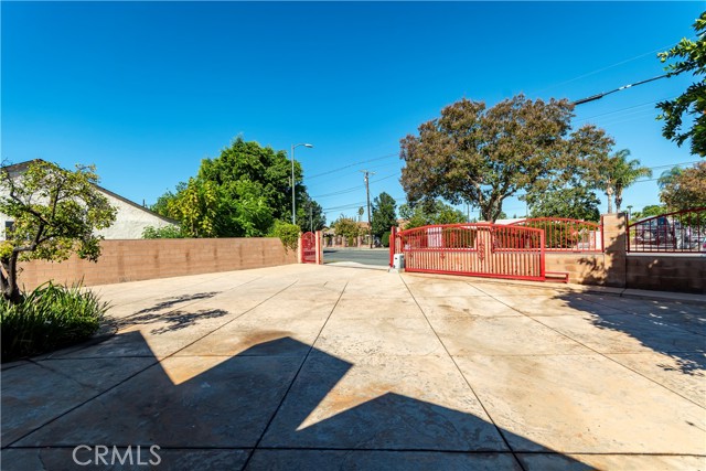 Detail Gallery Image 58 of 62 For 16040 Parthenia, North Hills,  CA 91343 - 2 Beds | 1/1 Baths