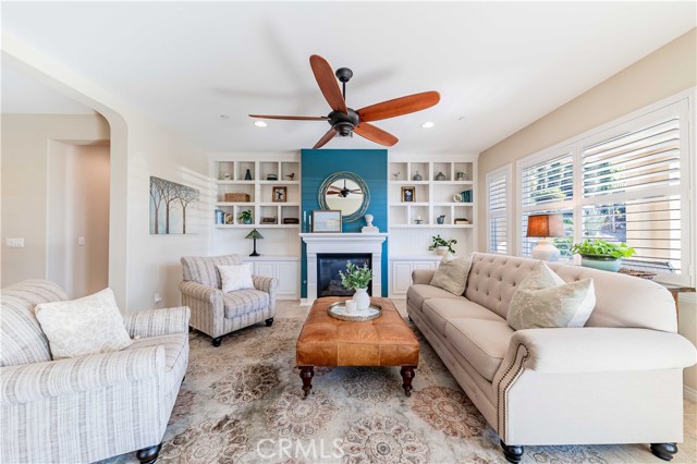 Detail Gallery Image 12 of 57 For 44343 Revana St, Temecula,  CA 92592 - 4 Beds | 3/1 Baths