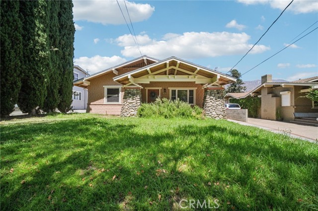 Detail Gallery Image 1 of 53 For 519 E Howard St, Pasadena,  CA 91104 - 3 Beds | 1/1 Baths