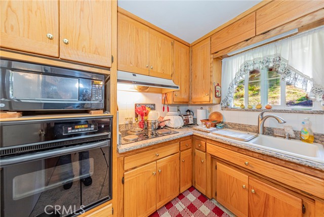 Detail Gallery Image 14 of 55 For 42585 Buckeye, Oakhurst,  CA 93644 - 3 Beds | 2 Baths