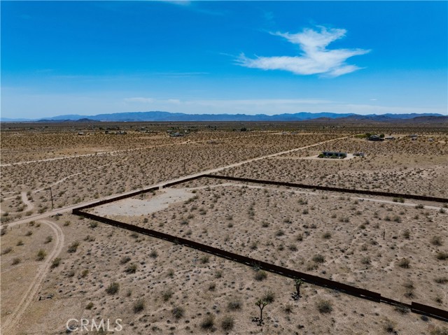 Image 5 of 24 For 424 Ducor Avenue