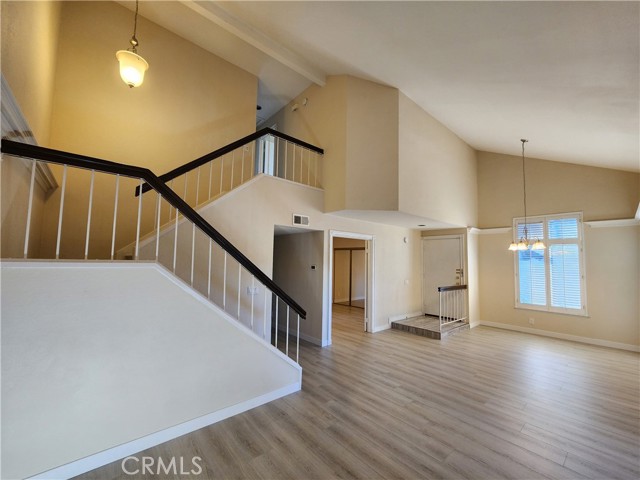 Detail Gallery Image 5 of 39 For 23064 Paseo De Terrado #4,  Diamond Bar,  CA 91765 - 3 Beds | 3 Baths