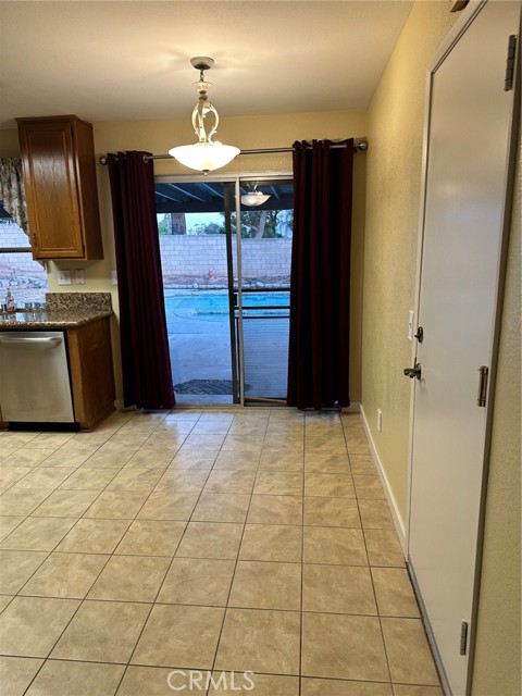Detail Gallery Image 11 of 36 For 24553 Wild Calla Dr, Moreno Valley,  CA 92557 - 3 Beds | 2/1 Baths