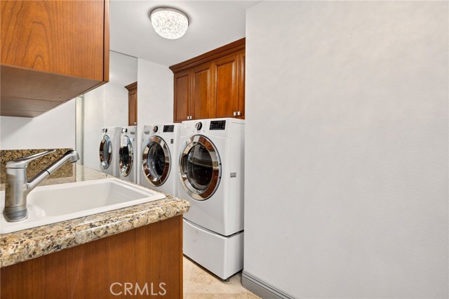 Detail Gallery Image 35 of 64 For 22250 Village Way, Canyon Lake,  CA 92587 - 5 Beds | 4/2 Baths