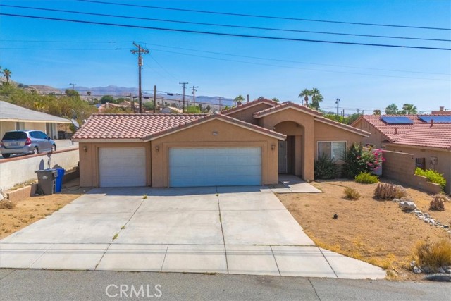 12774 Miracle Hill Rd, Desert Hot Springs, CA 92240