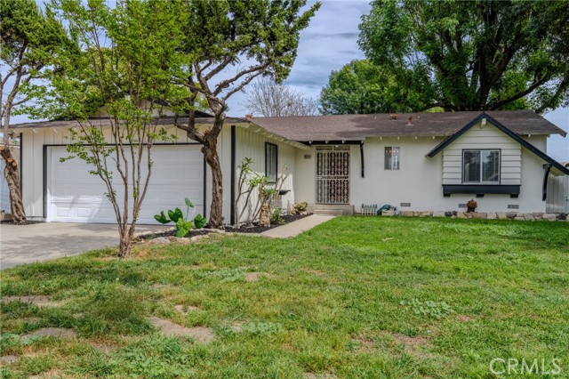 Detail Gallery Image 3 of 63 For 13233 Eastend Ave, Chino,  CA 91710 - 7 Beds | 3 Baths