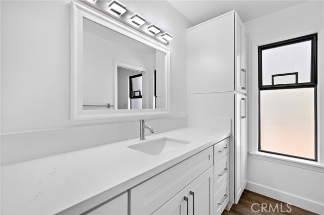 21542 Anns Lane, Laguna Beach CA: https://media.crmls.org/medias/ff9e028b-d272-444f-8712-67c64c1ec90f.jpg
