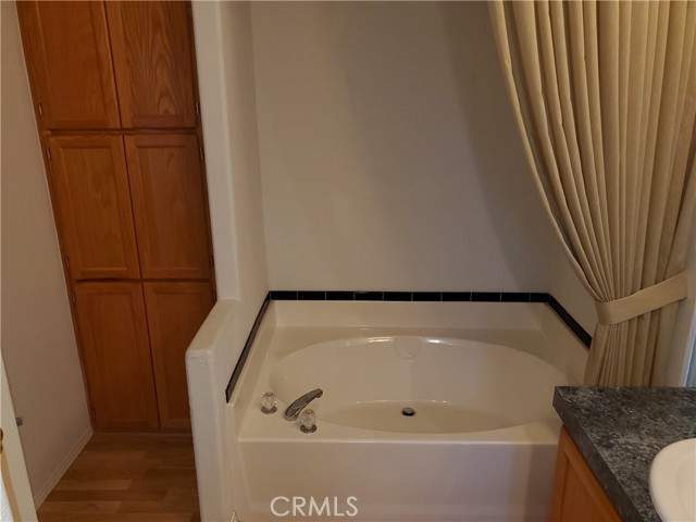 76 Orchardcrest Drive, Oroville CA: https://media.crmls.org/medias/ff9e5072-7da8-467c-9cb3-d405c130dfbc.jpg