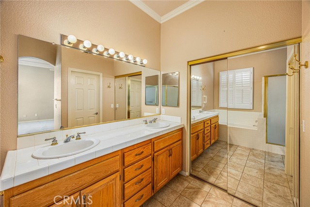 Primary Bedroom includes a Full Bathroom