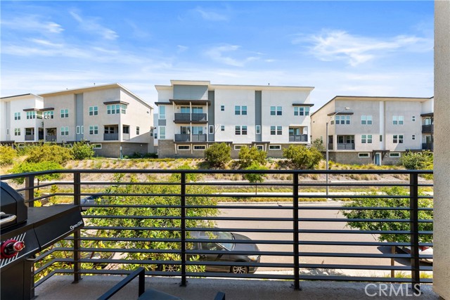 Detail Gallery Image 12 of 34 For 10423 Adamson Way, San Diego,  CA 92126 - 2 Beds | 2/1 Baths