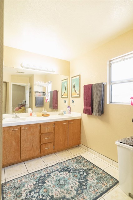 Detail Gallery Image 25 of 35 For 310 Buena Vista Ct, Merced,  CA 95348 - 4 Beds | 2/1 Baths