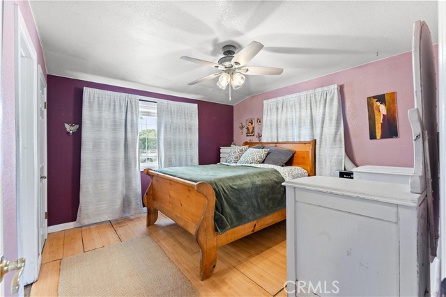 1646 E 15th Street, Santa Ana CA: https://media.crmls.org/medias/ffa0496d-7d12-45dd-967c-39cad291e535.jpg