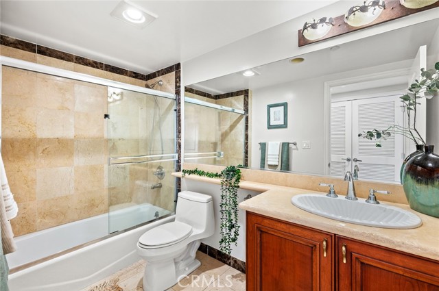 1828 Glendon Avenue, Los Angeles CA: https://media.crmls.org/medias/ffa0d2fe-de48-42e4-ad24-fe7ce6afb9c7.jpg