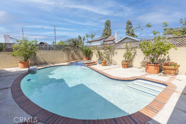 12792 Longden Street, Garden Grove CA: https://media.crmls.org/medias/ffa0ee6f-8155-4d95-b8ce-c2c9004218ef.jpg