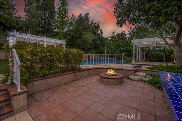 369 Ashbury Lane, Upland CA: https://media.crmls.org/medias/ffa133a9-1fbb-4d81-9b8b-1eb9eb248ff9.jpg