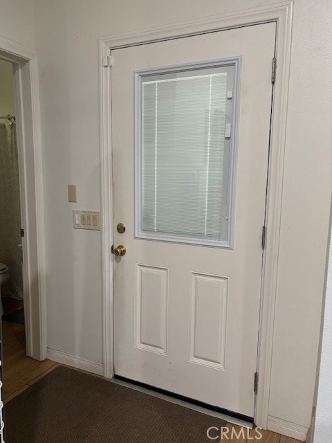 Detail Gallery Image 23 of 26 For 4989 Cochran St, Simi Valley,  CA 93063 - 6 Beds | 5 Baths