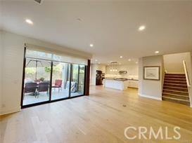 Detail Gallery Image 10 of 13 For 170 Villa Ridge, Irvine,  CA 92602 - 4 Beds | 3 Baths