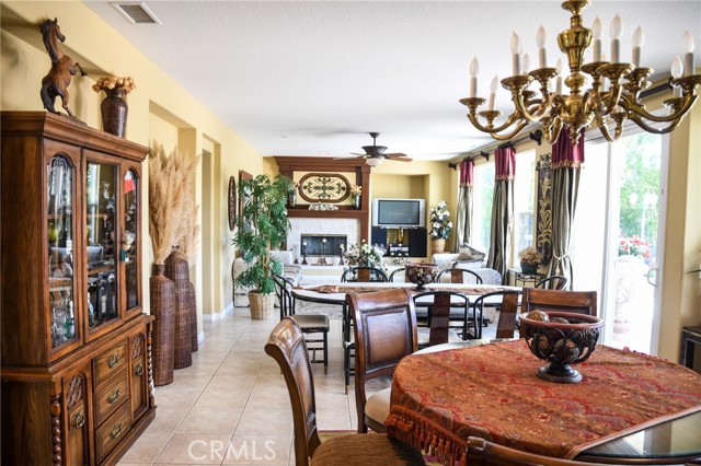 Detail Gallery Image 7 of 17 For 20370 via Cellini, Porter Ranch,  CA 91326 - 5 Beds | 5 Baths