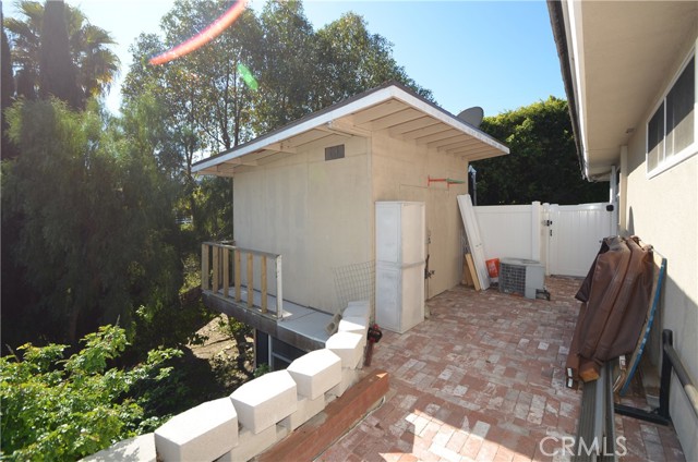 5001 Range Horse Lane, Rolling Hills Estates, California 90274, 3 Bedrooms Bedrooms, ,4 BathroomsBathrooms,Residential,Sold,Range Horse,SB22038227