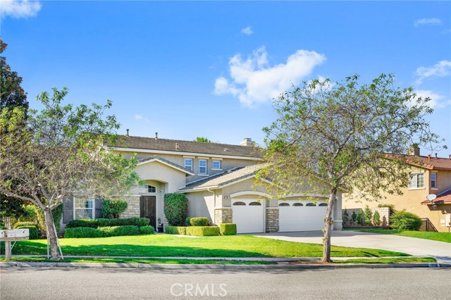 1716 Via Provincia Circle, Corona, CA 92881