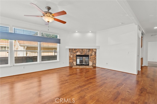 Detail Gallery Image 17 of 75 For 15455 Glenoaks Bld #502,  Sylmar,  CA 91342 - 2 Beds | 2 Baths