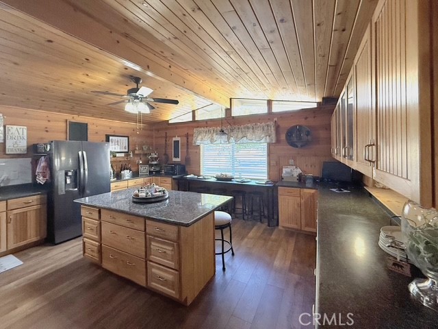 Detail Gallery Image 3 of 47 For 9780 Fay Ranch, Weldon,  CA 93240 - 2 Beds | 2 Baths