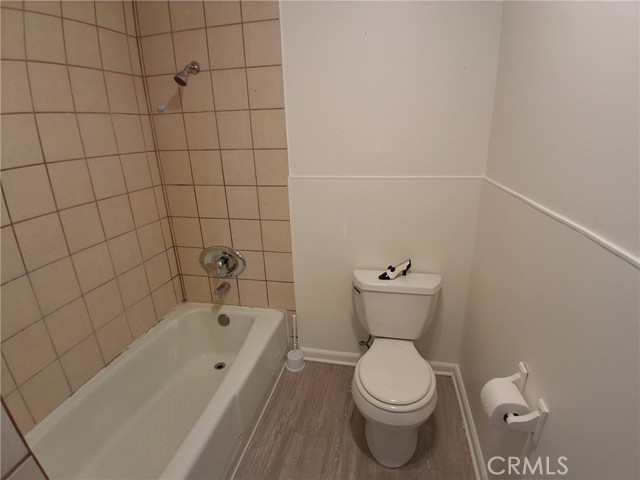 12587 Bradley Avenue photo 18