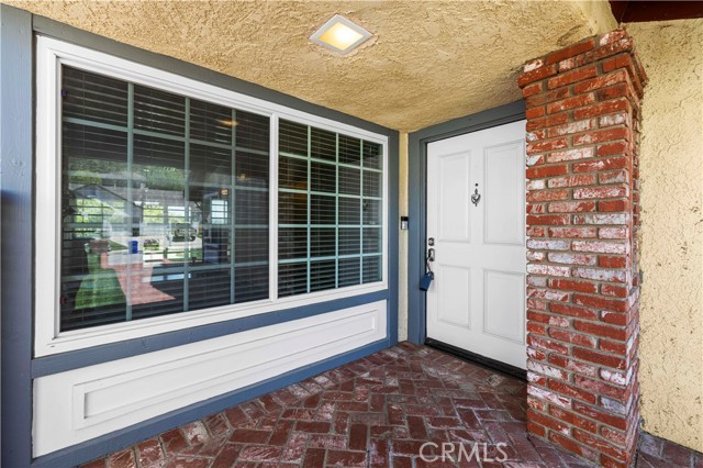 Detail Gallery Image 5 of 38 For 31332 Cherry Dr, Castaic,  CA 91384 - 3 Beds | 2 Baths