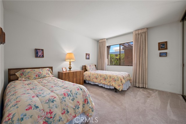 21 Beachcomber Drive, Corona del Mar CA: https://media.crmls.org/medias/ffa932eb-6afe-4d0f-85e8-92724362fd09.jpg