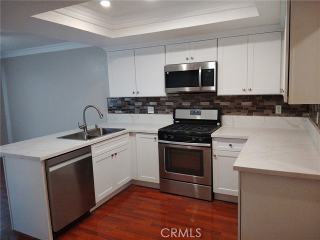 Detail Gallery Image 3 of 10 For 44535 La Paz Rd #D,  Temecula,  CA 92592 - 3 Beds | 2/1 Baths