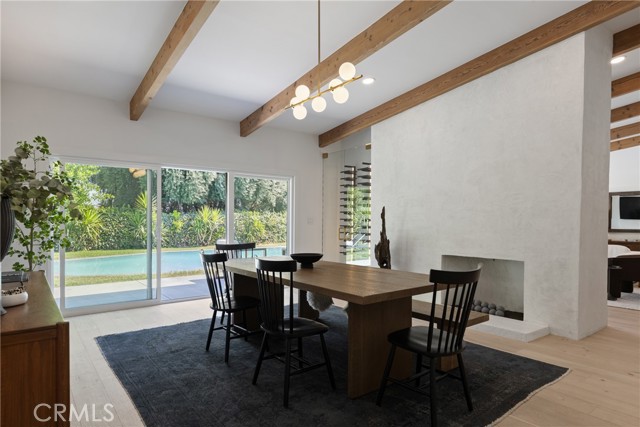 Detail Gallery Image 19 of 49 For 24211 Caris St, Woodland Hills,  CA 91367 - 4 Beds | 2/1 Baths