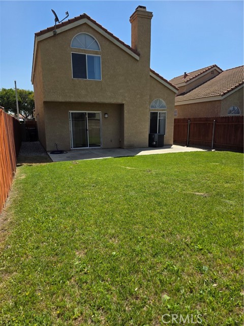 Detail Gallery Image 2 of 6 For 7404 Butterfield Pl, Rancho Cucamonga,  CA 91730 - 3 Beds | 2/1 Baths
