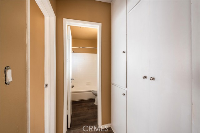 Detail Gallery Image 11 of 18 For 17931 Devonshire St #27,  Northridge,  CA 91325 - 1 Beds | 1 Baths