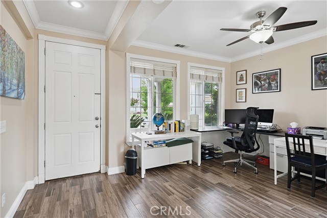 Detail Gallery Image 3 of 50 For 1958 Fall Brook Ct, Merced,  CA 95340 - 4 Beds | 3 Baths