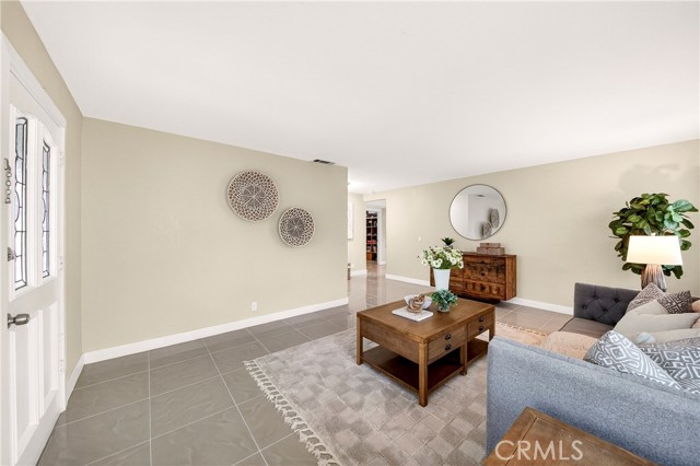 Detail Gallery Image 10 of 58 For 7628 El Caney, Buena Park,  CA 90620 - 4 Beds | 2/1 Baths