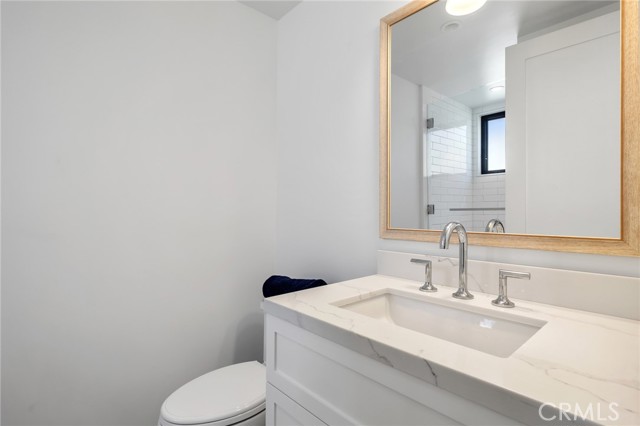 2428 The Strand, Hermosa Beach CA: https://media.crmls.org/medias/ffabb422-1620-4cab-a0f0-4064b91790af.jpg