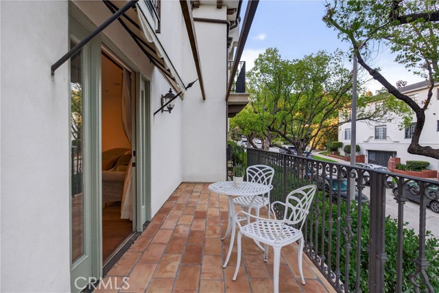 Detail Gallery Image 30 of 69 For 4301 Los Feliz #12,  Los Angeles,  CA 90027 - 2 Beds | 3 Baths