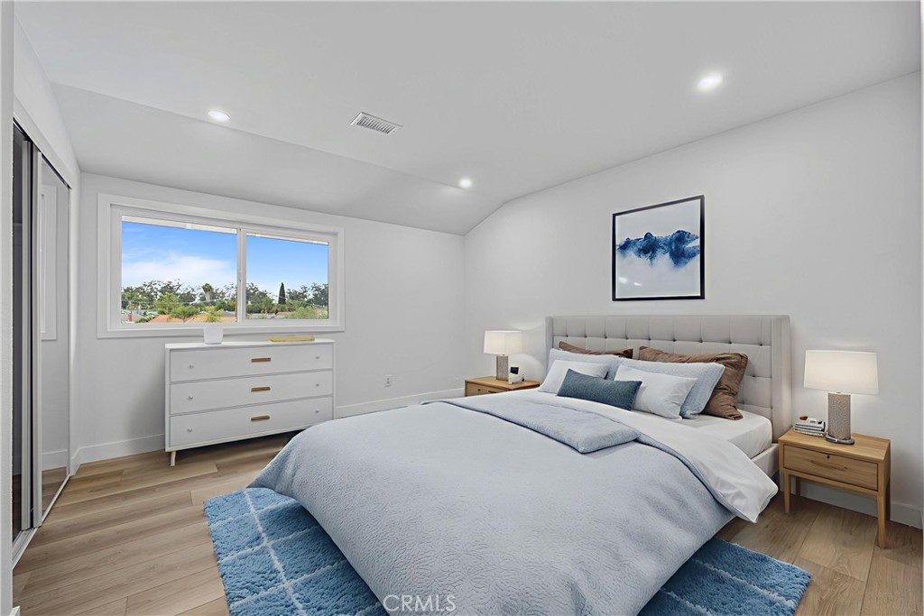 MLS #OC25274236 image #26