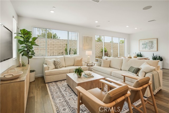 Detail Gallery Image 9 of 28 For 4827 E Beltramo Ranch Rd, Moorpark,  CA 93021 - 4 Beds | 3 Baths